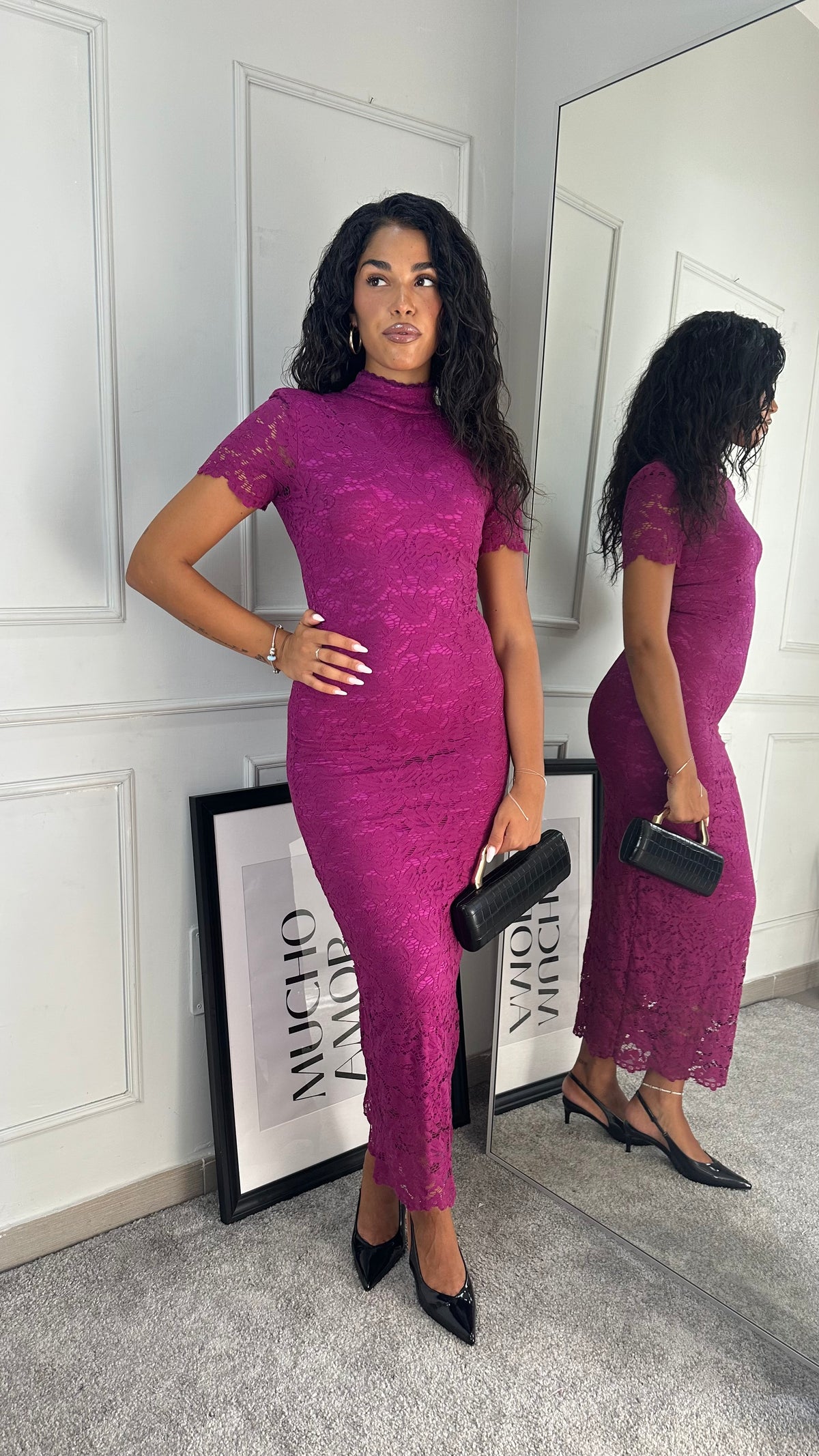 Abito in pizzo magenta