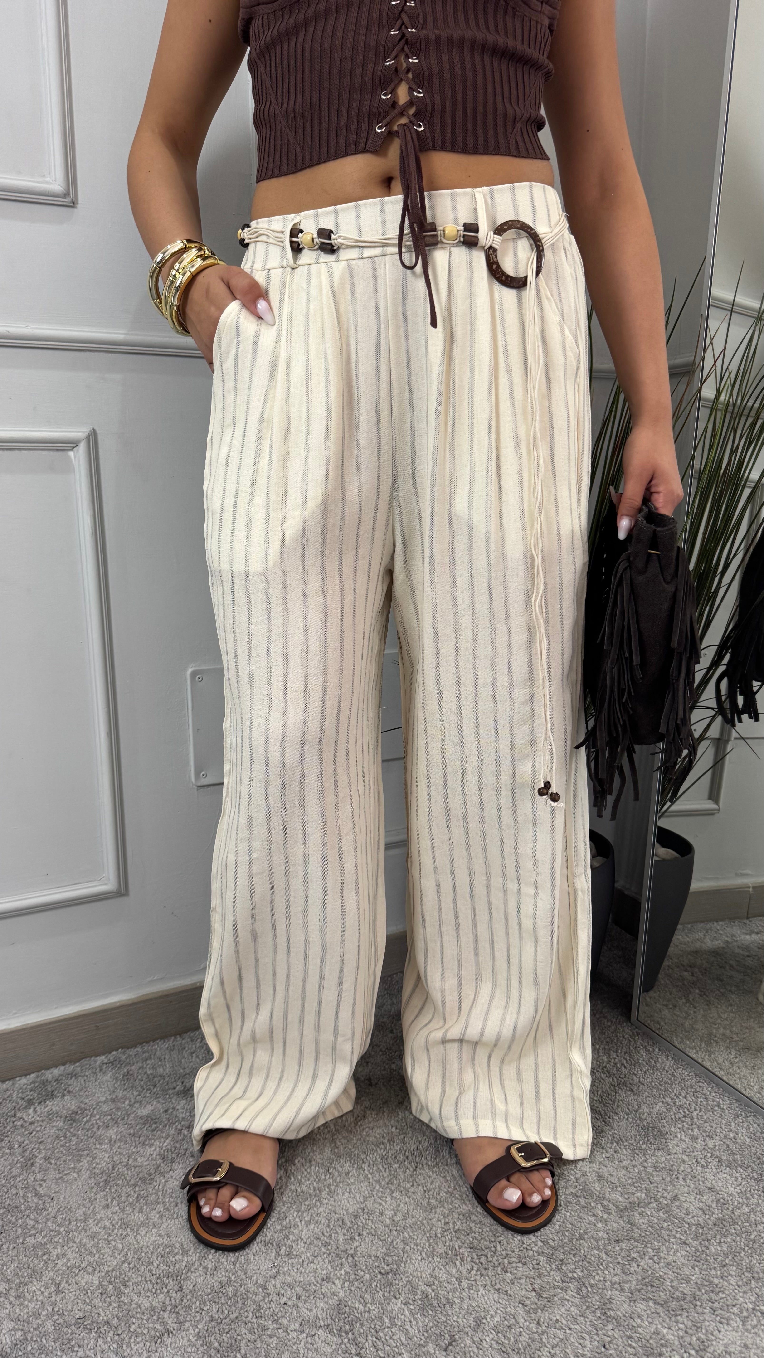 Pantaloni in lino gessati