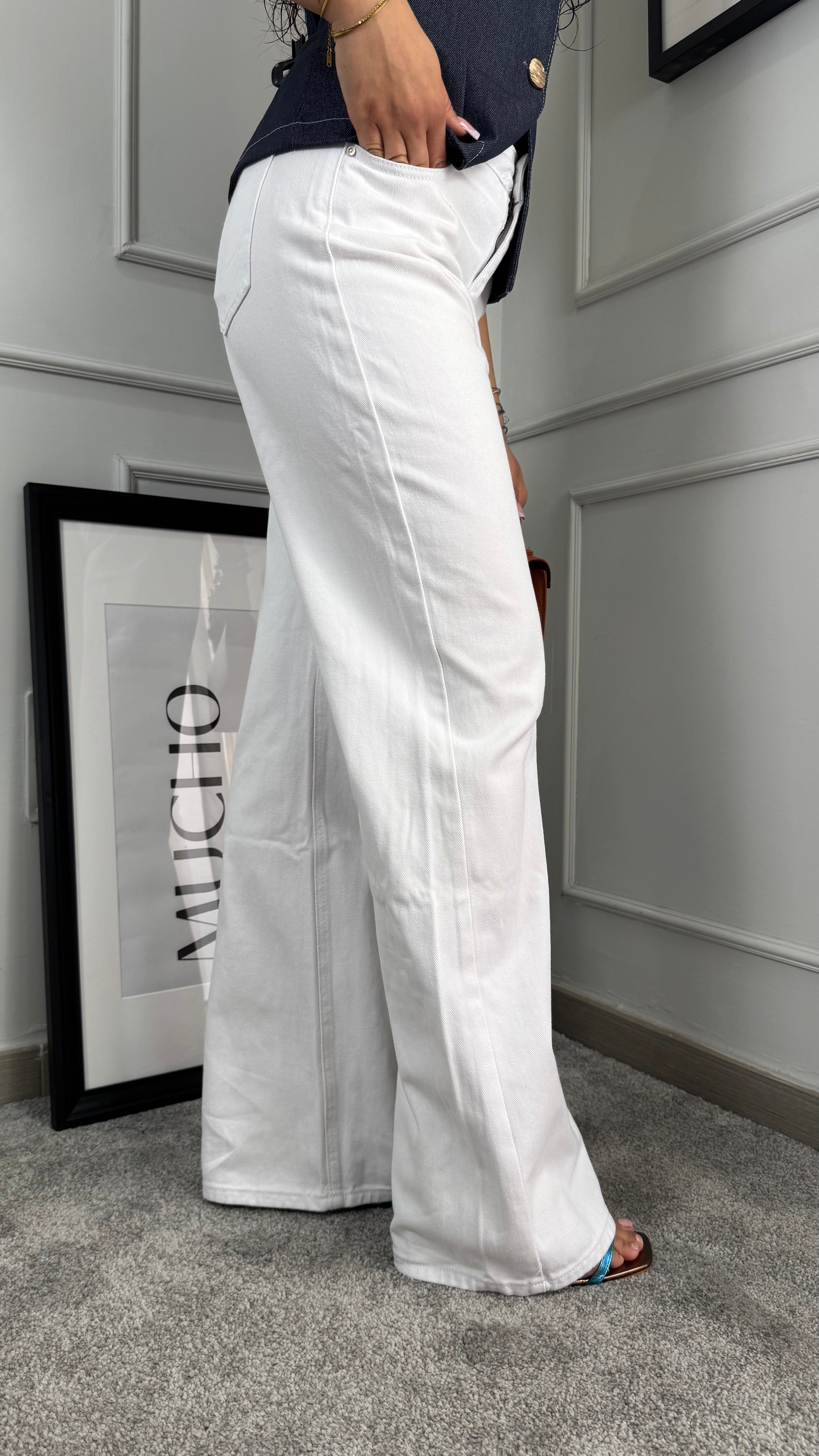 Jeans white see