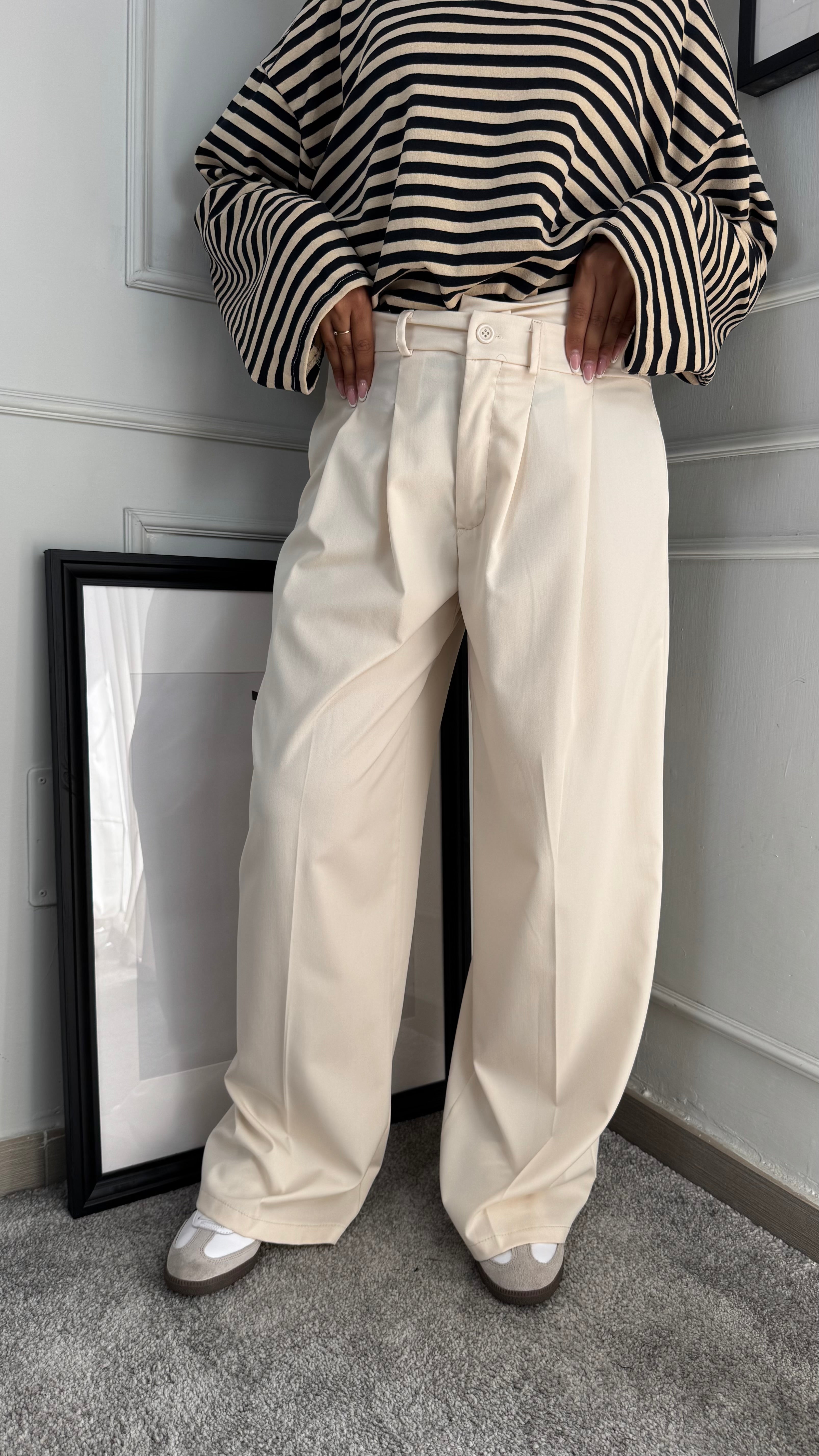 Pantaloni morbidi burro