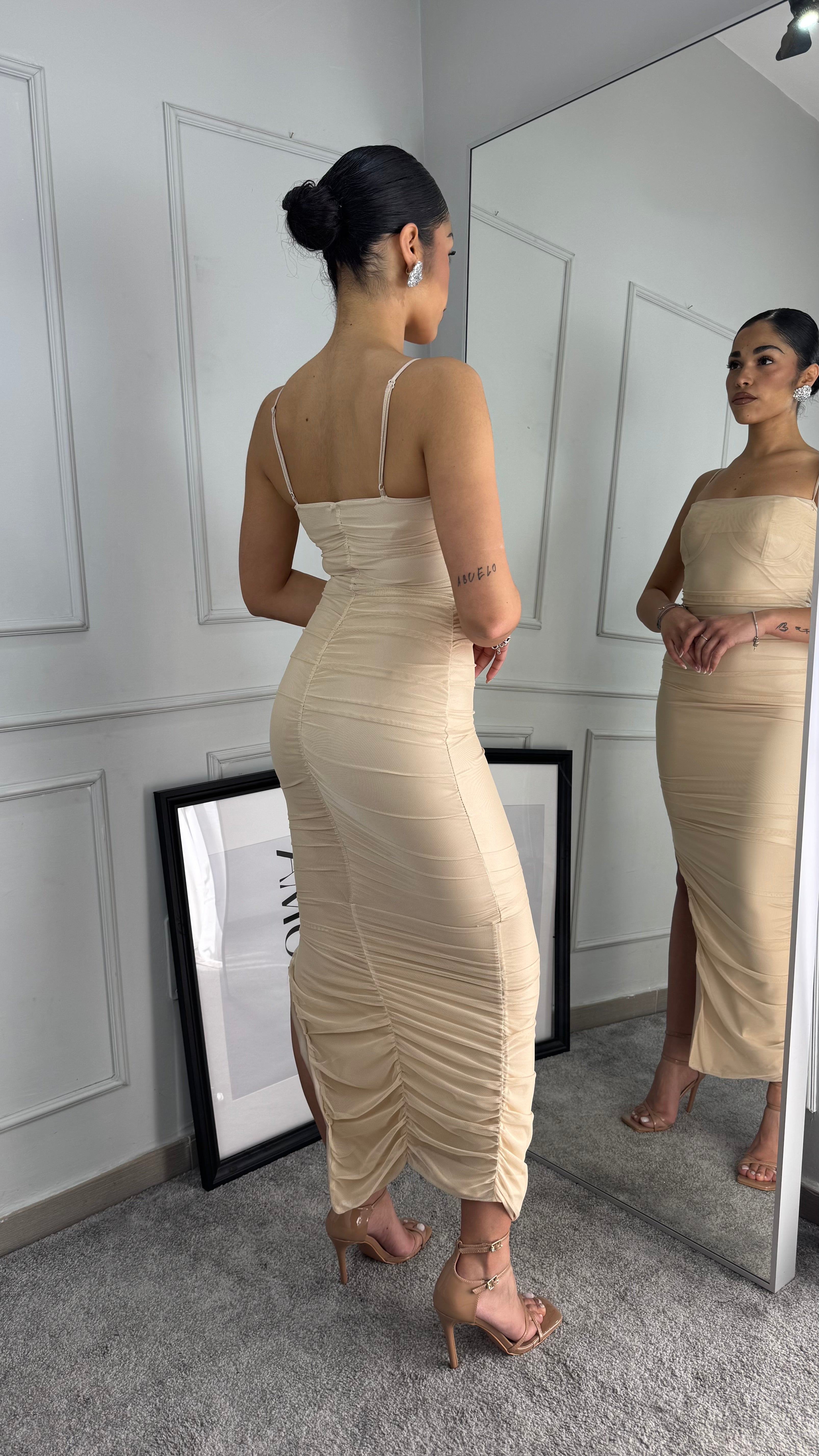 Abito drappeggiato nude