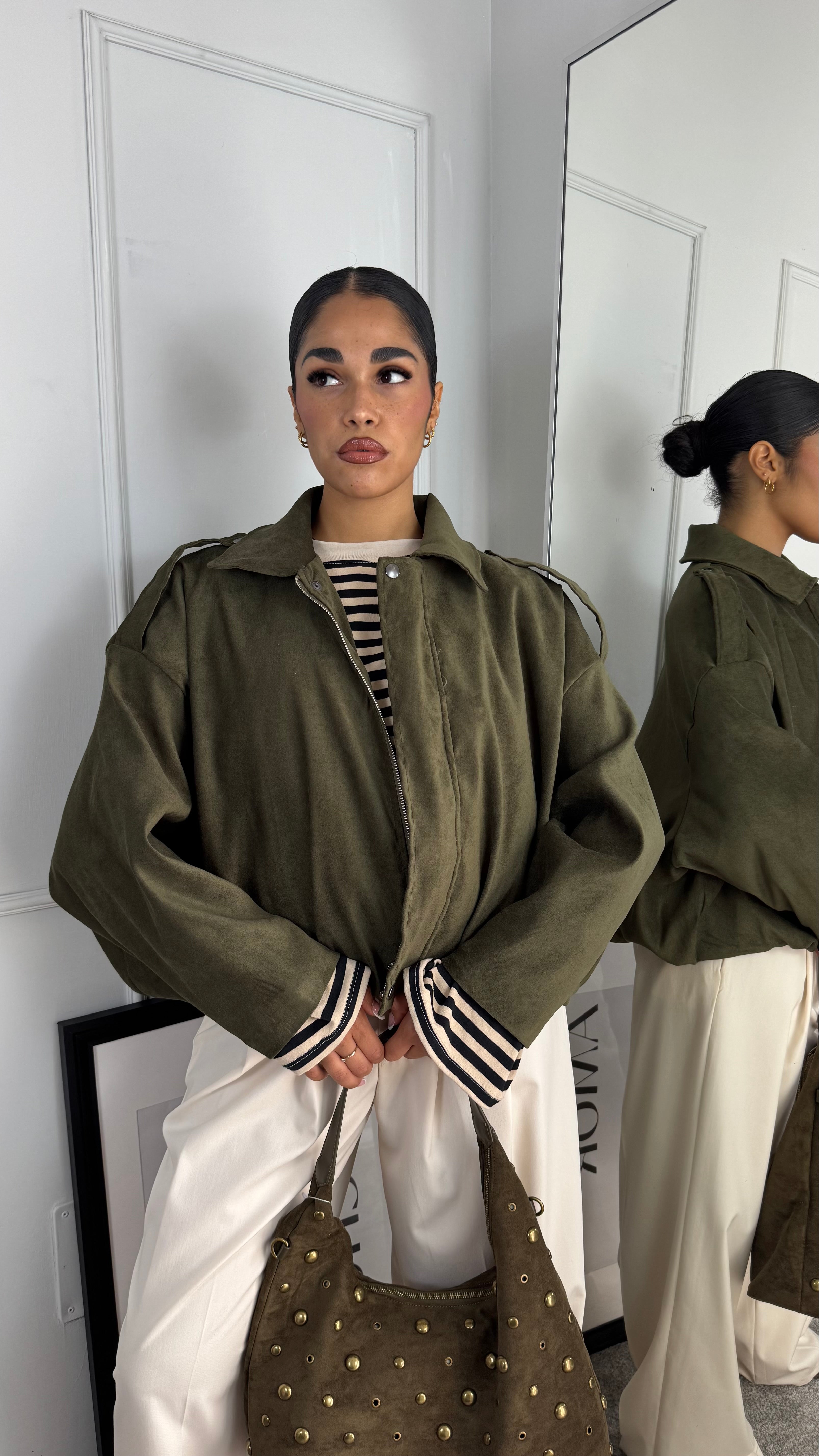 College suede verde militare