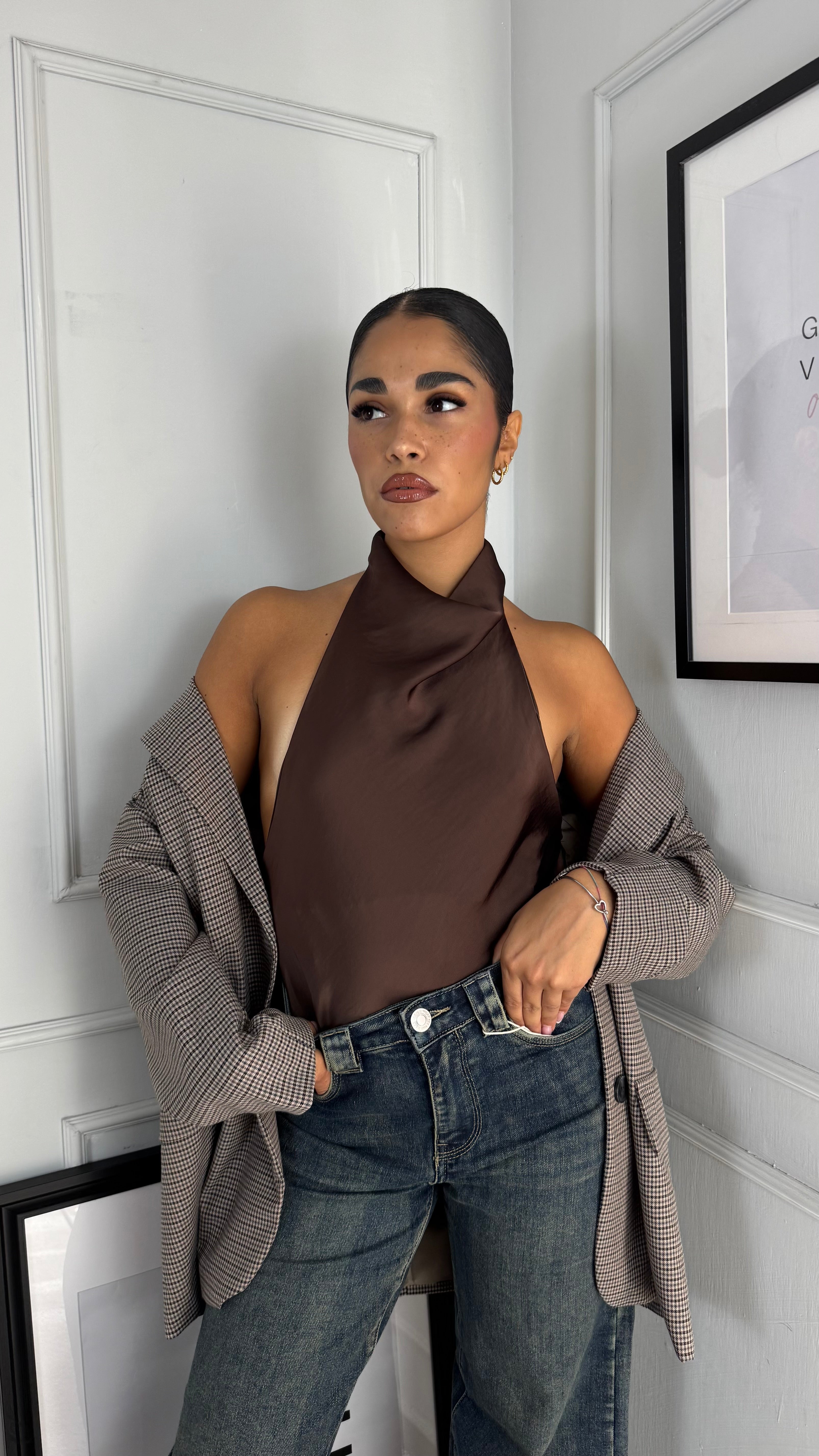 Top halter satin